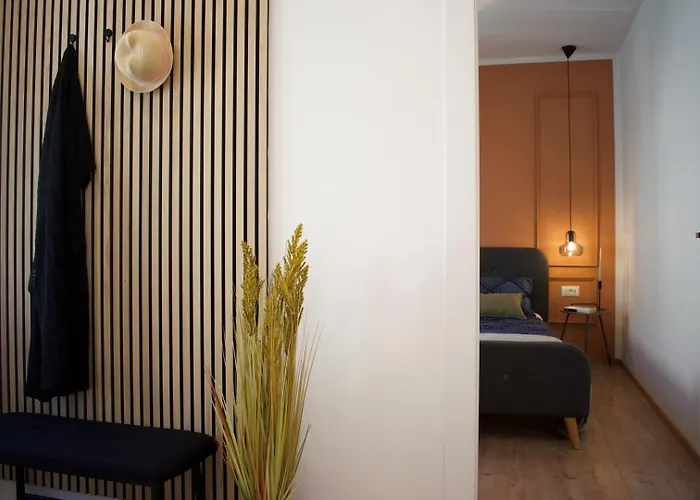 Apartment 150M From Arena Colosseum